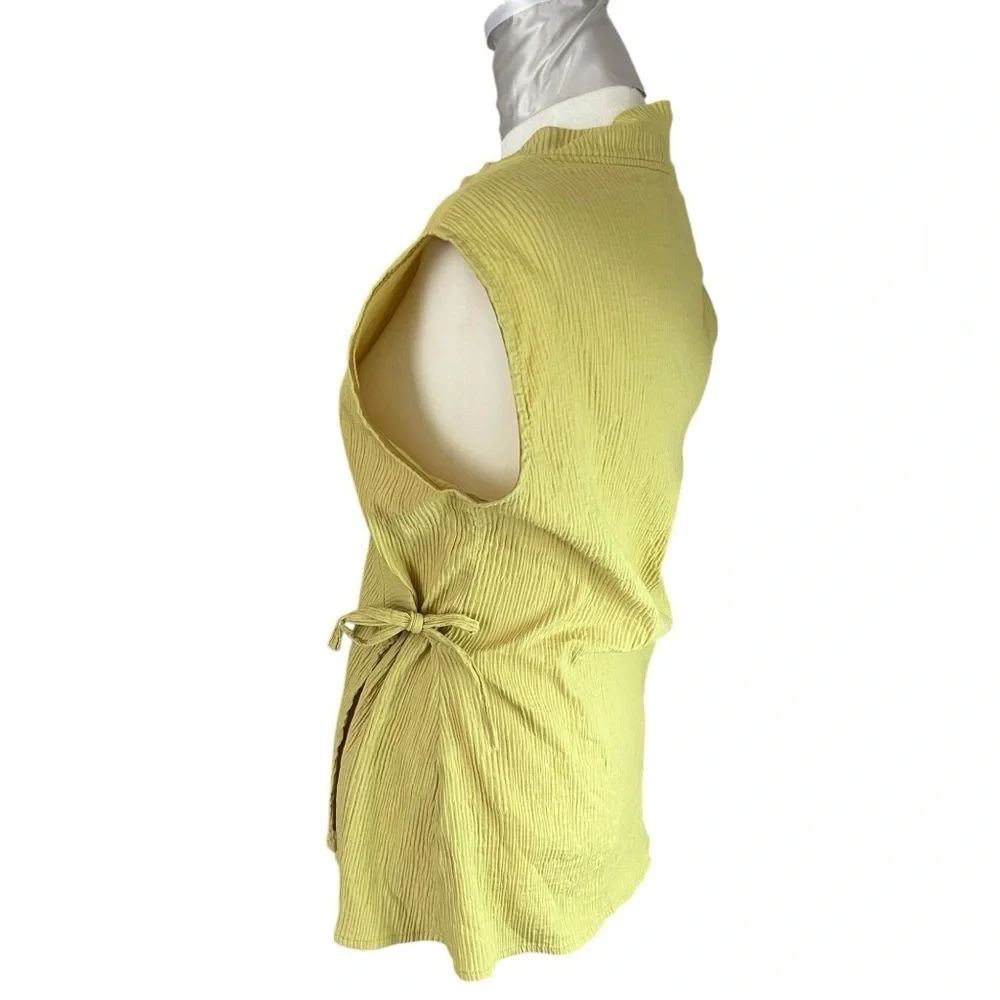 Marla Wynne Yellow Stretch Wrap Top Sz M - Picture 3 of 10